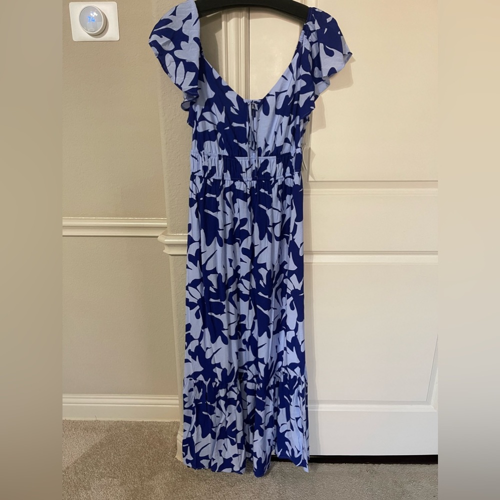 Floral blue flutter sleeve maxi dress